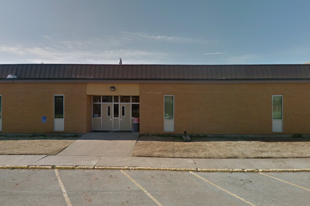Quanah High School