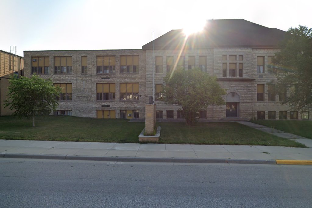 Rushford-Peterson Elementary School
