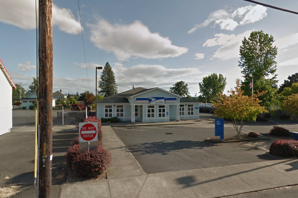 Carlton Passport Office