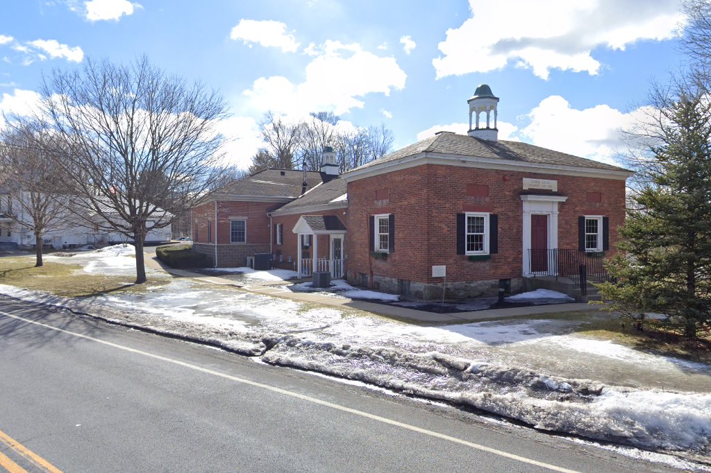 Greenfield Town Court