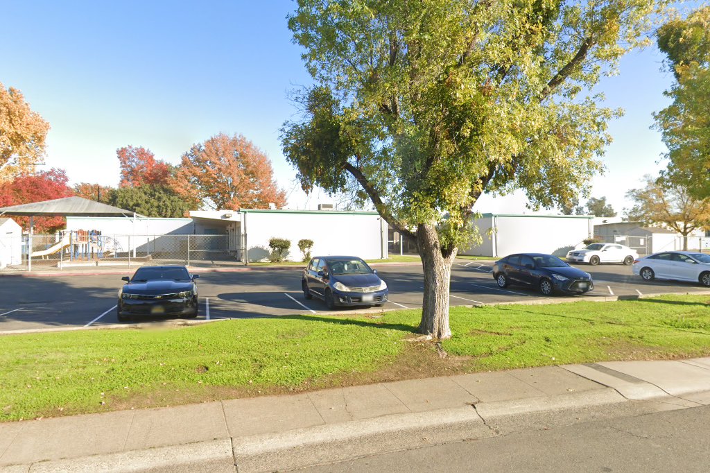 Collis P Huntington Elementary School