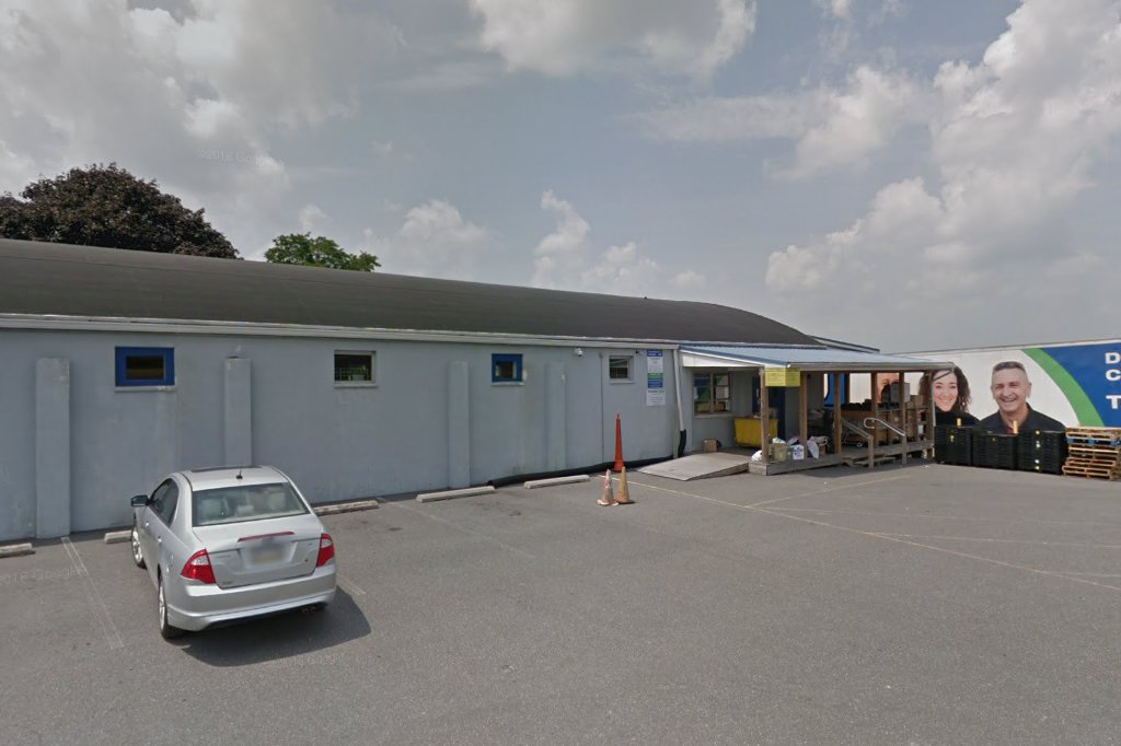 Goodwill East Earl