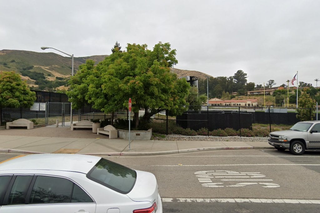 San Luis Obispo High School