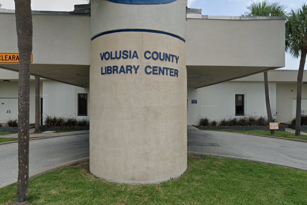Daytona Beach Regional Library (City Island)
