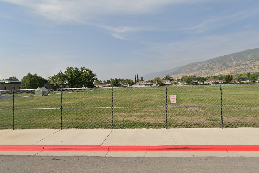 CENTERVILLE JUNIOR HIGH SCHOOL