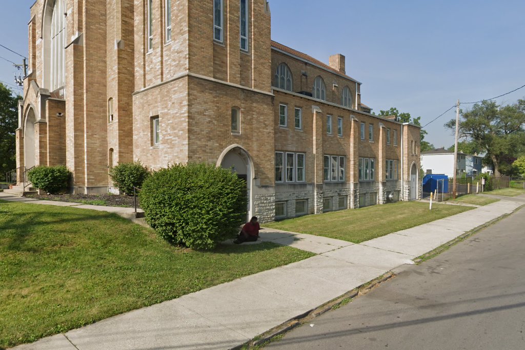 Cesar Chavez Community Center