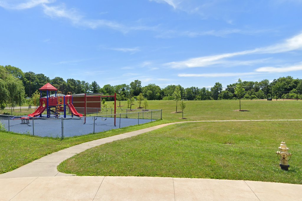 Sands Montessori Elementary School