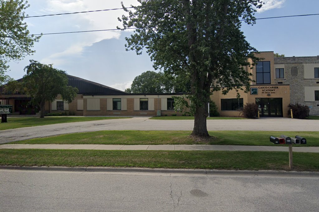 Luxemburg-Casco Middle School