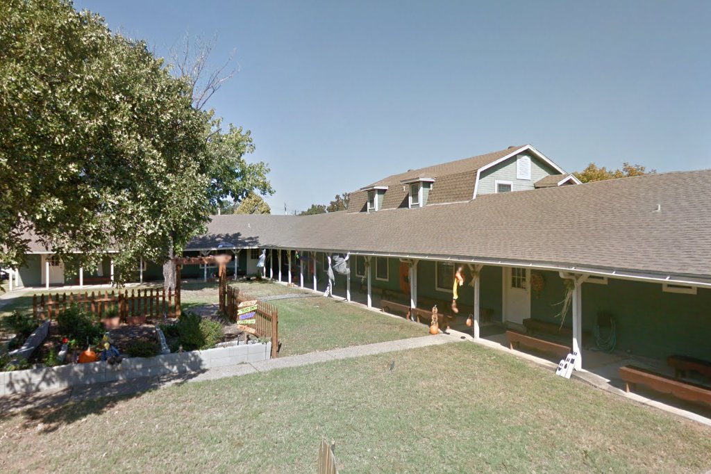Montessori Country Day School