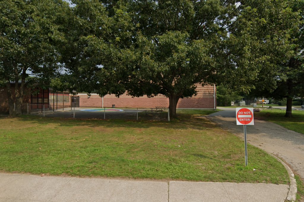 Lippitt School