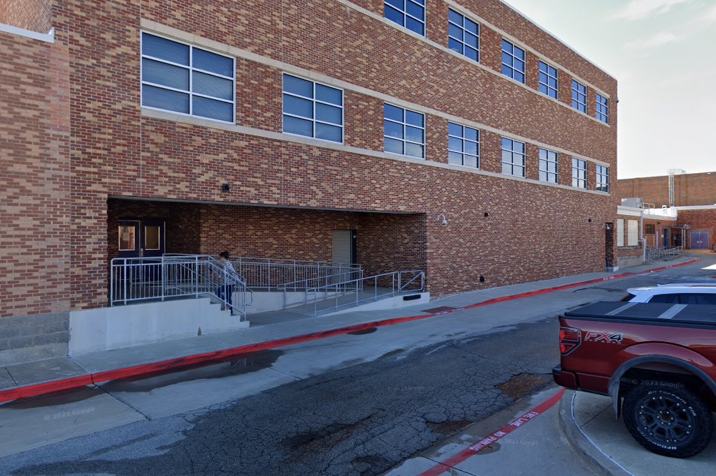 Richardson Arts/Law/Science Magnet School