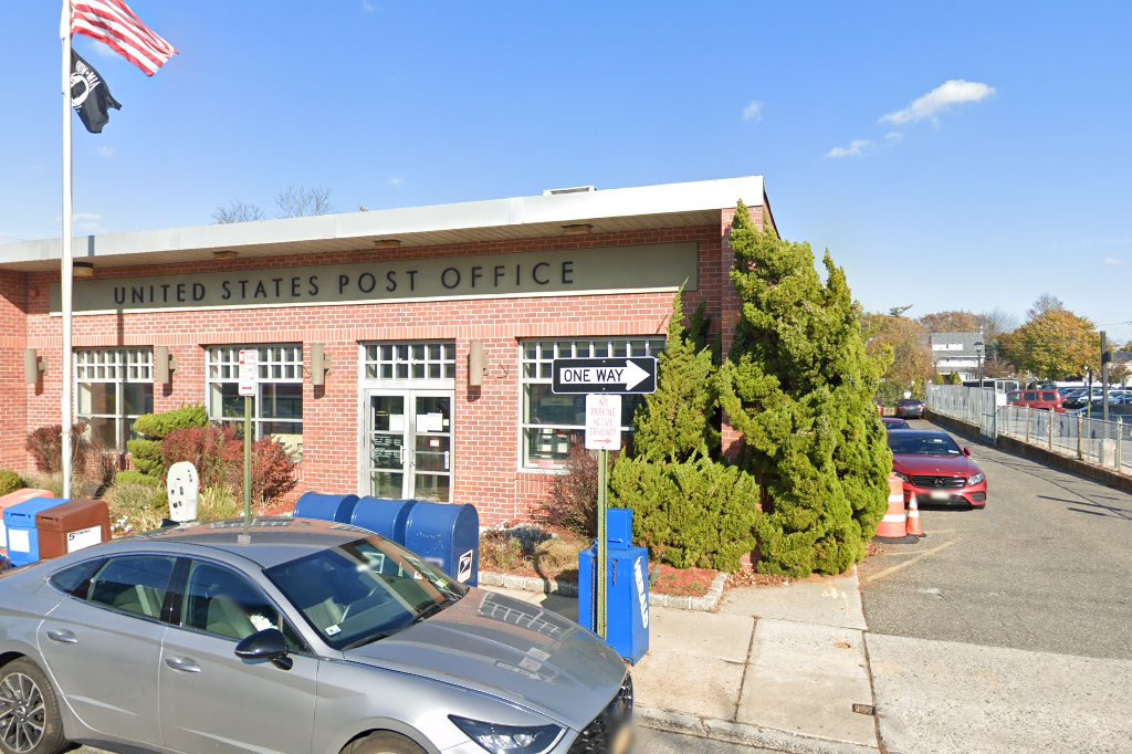 Cedarhurst Passport Office