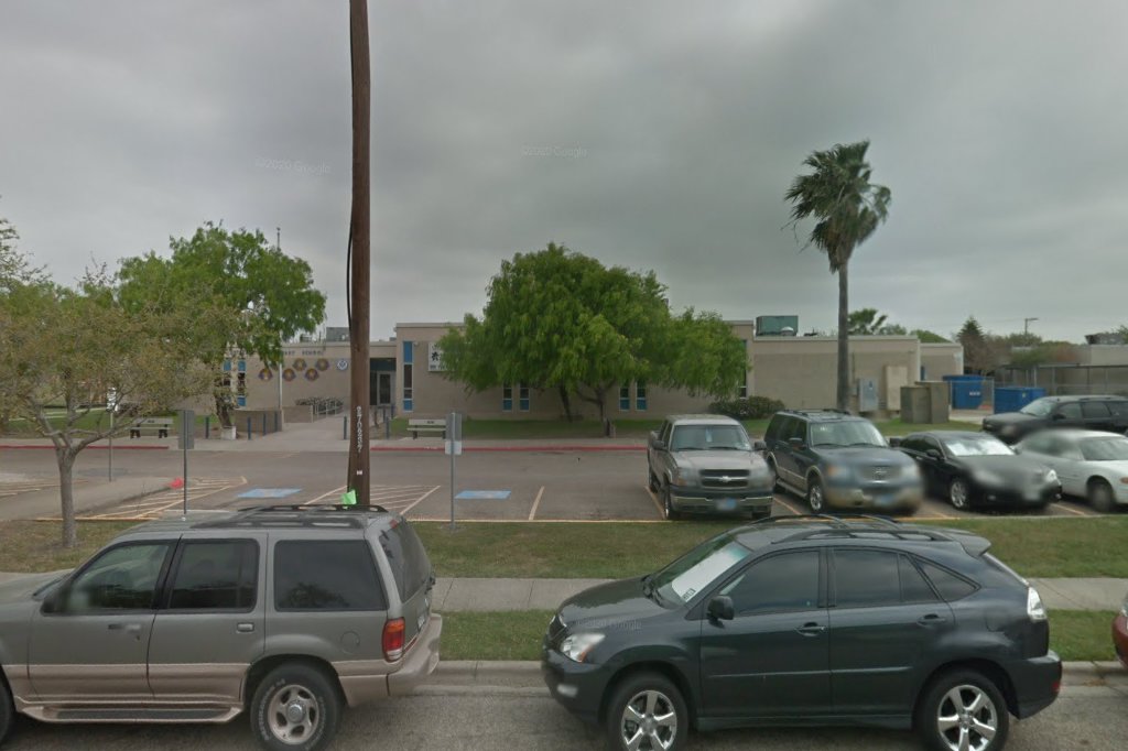 Club Estates School