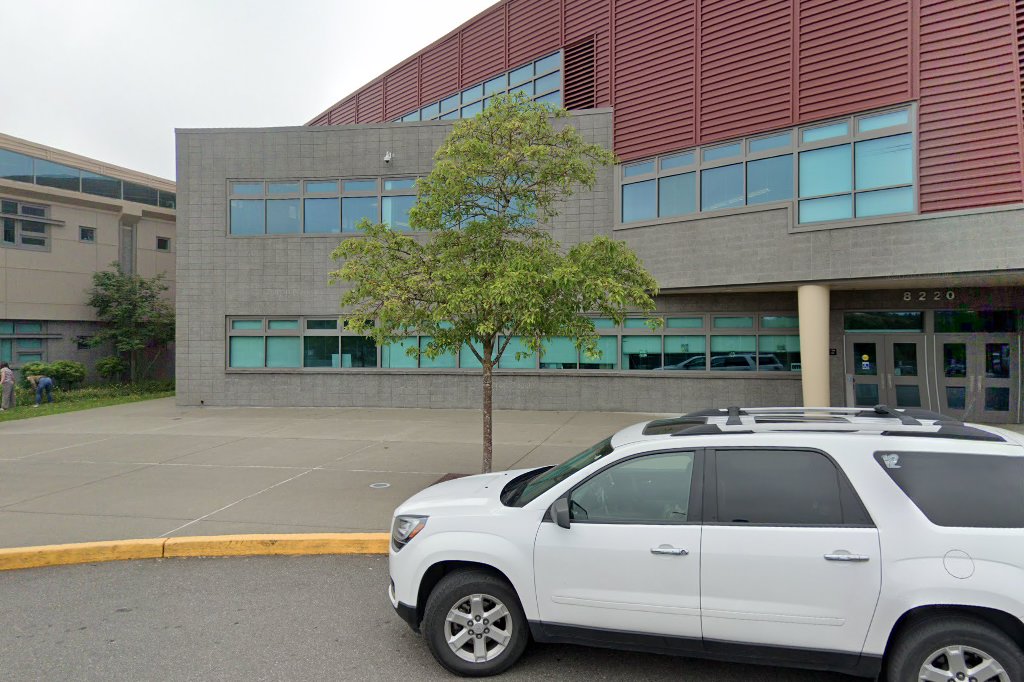 Cavelero Mid High School