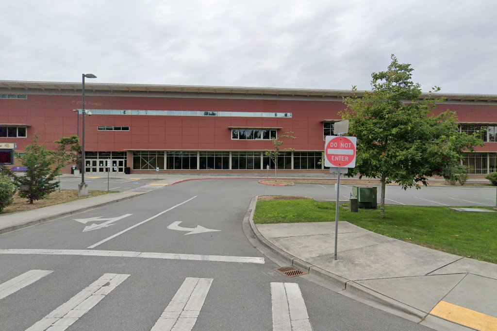 Oak Harbor High School