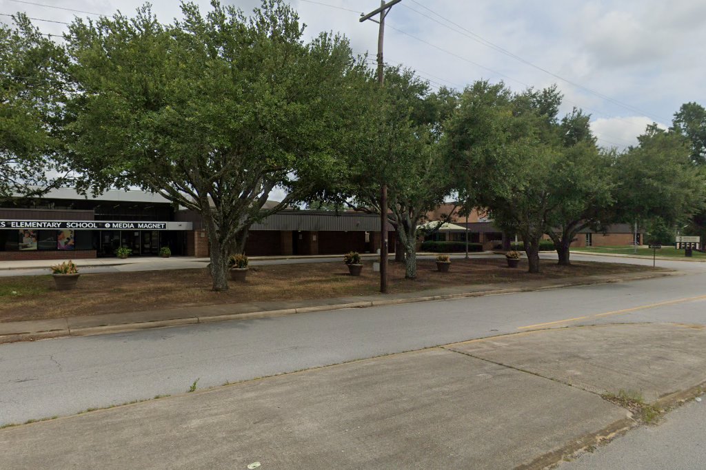 Seven Oaks Elementary School