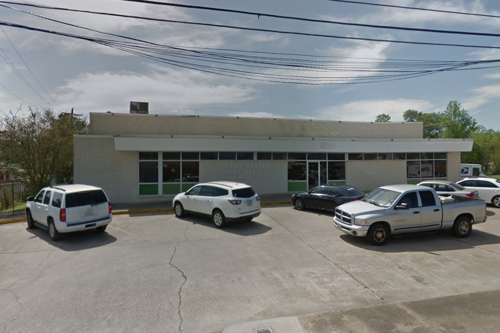 Vidor Passport Office