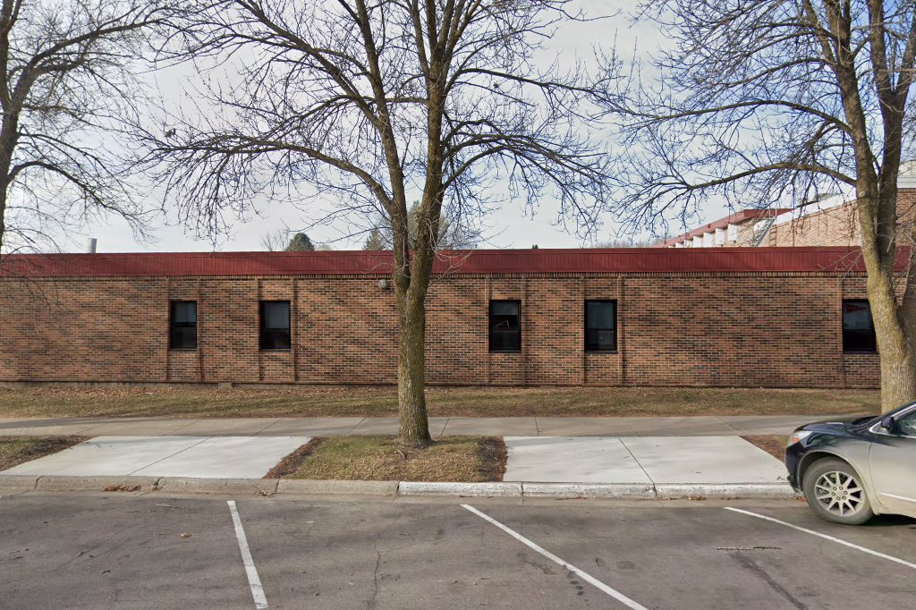 Lester Prairie Secondary School
