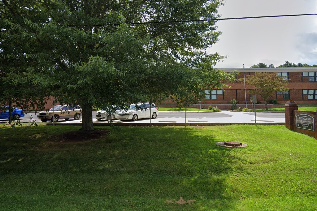 Woodlawn School