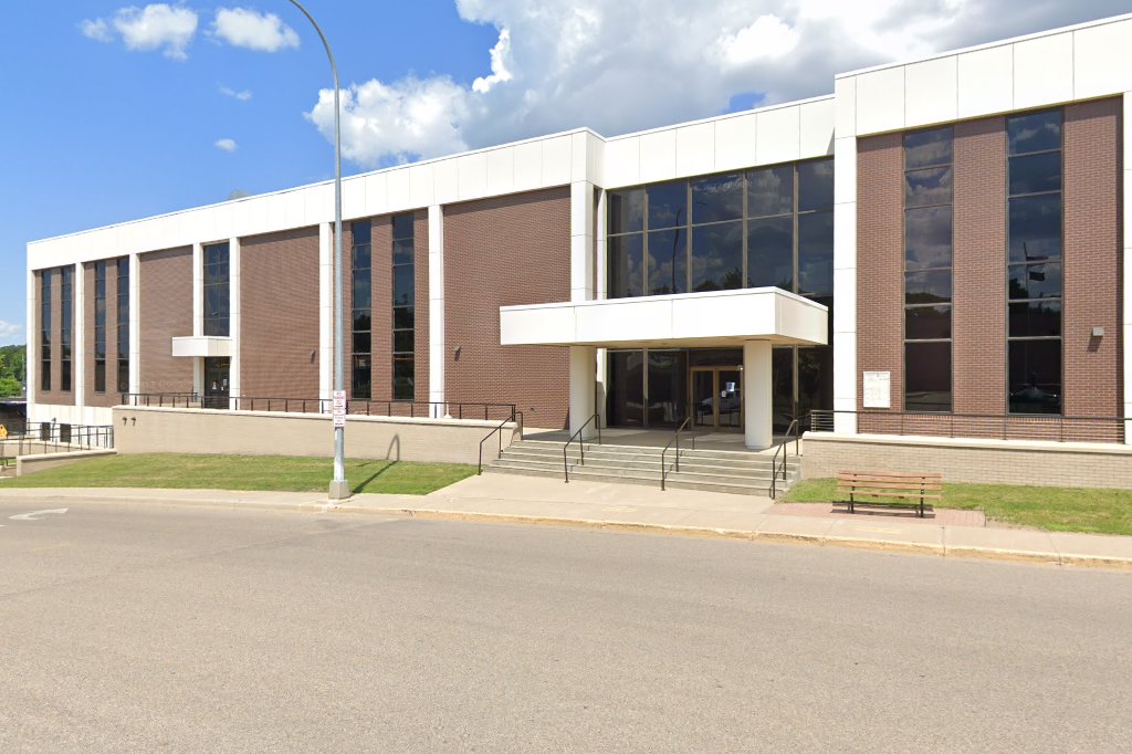 Minot Public Library
