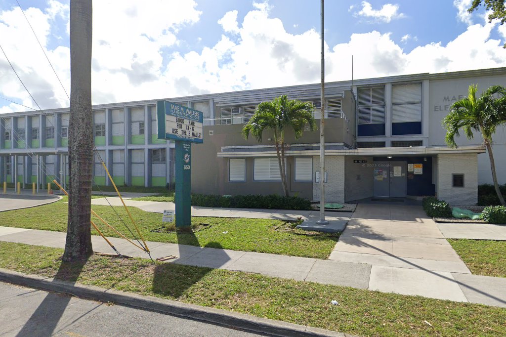 Mae M Walters Elementary School