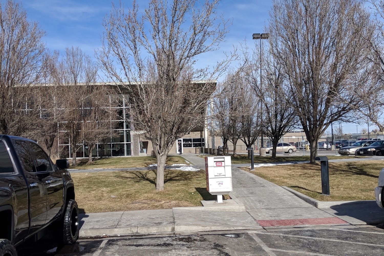 Commerce City Registration & Title Office