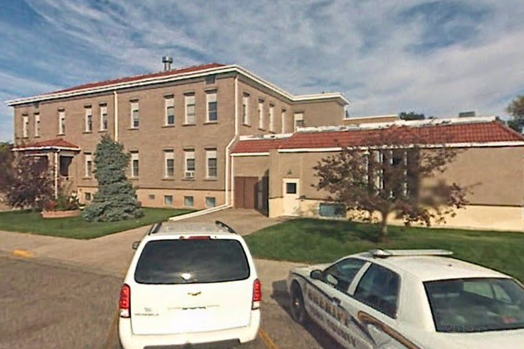 Wray Registration & Title Office