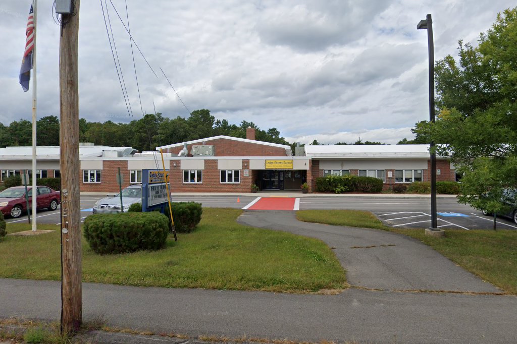 Ledge Street School