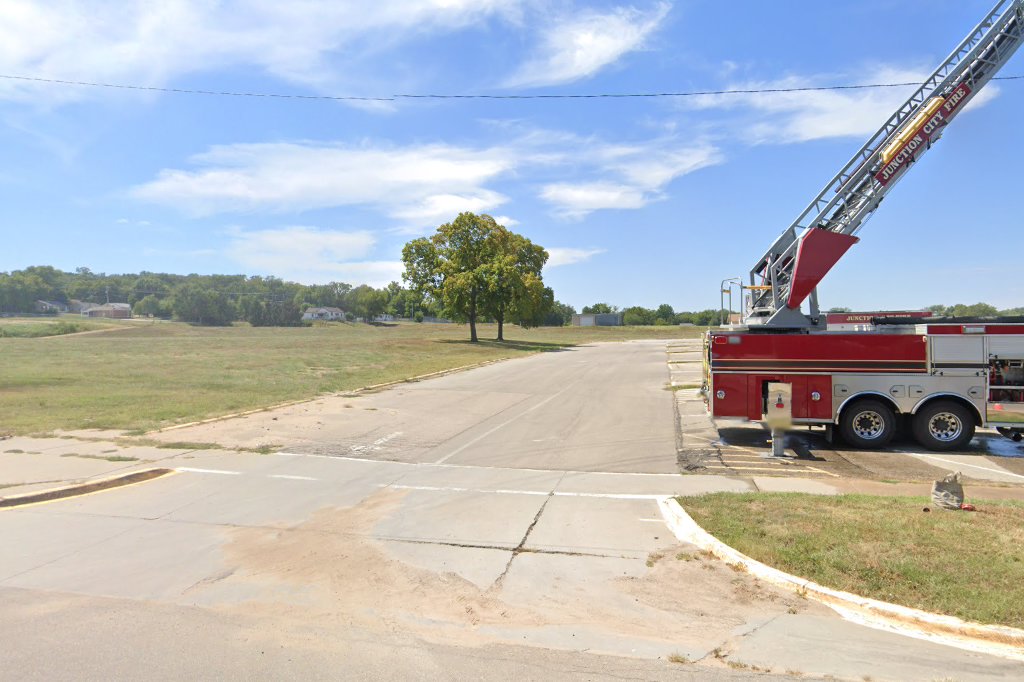 Junction City Senior High School