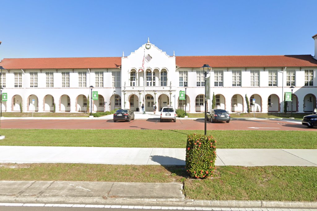 St. Petersburg High School