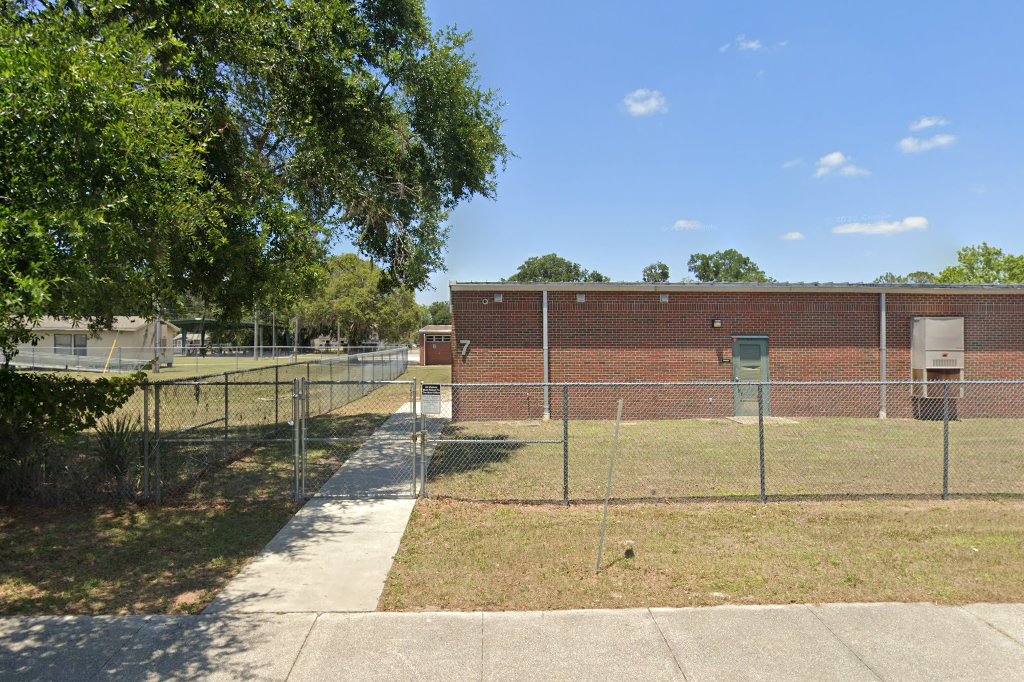 Lewis Anna Woodbury Elementary School