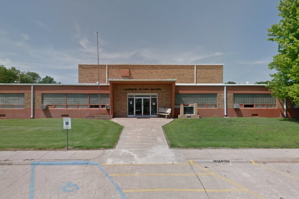 Lakeside Junior High School
