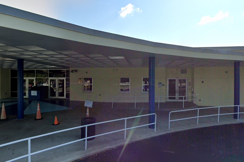 Maximo Elementary School
