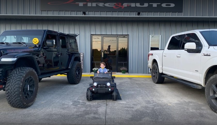 Lee's Tire & Auto