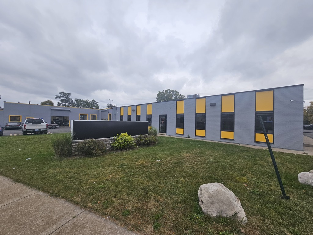 New Roads Auto Center