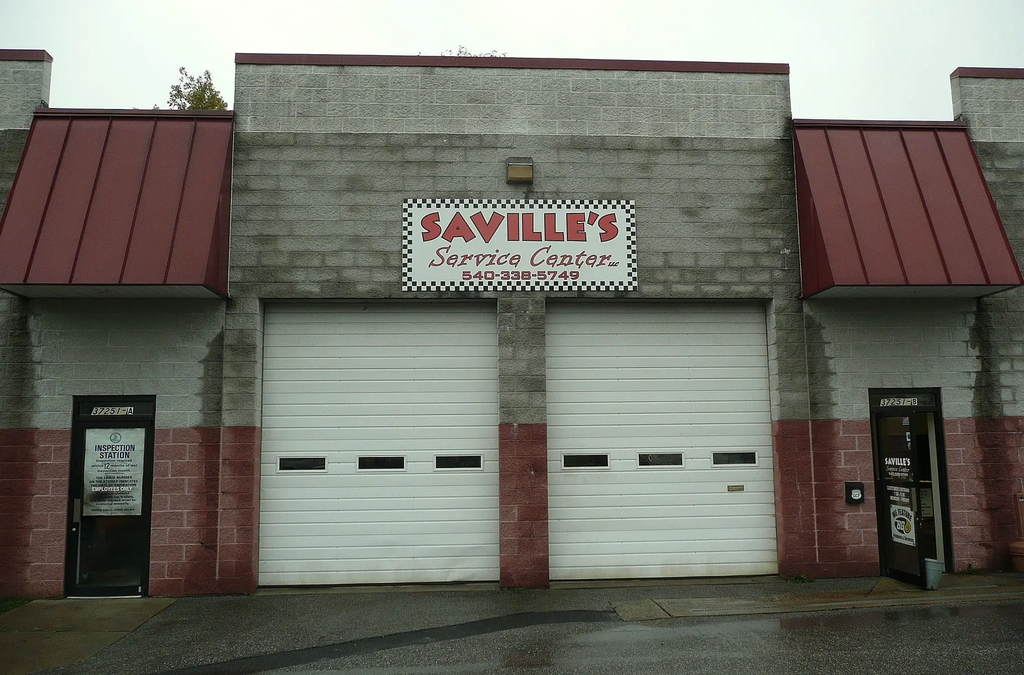 Saville's Service Center