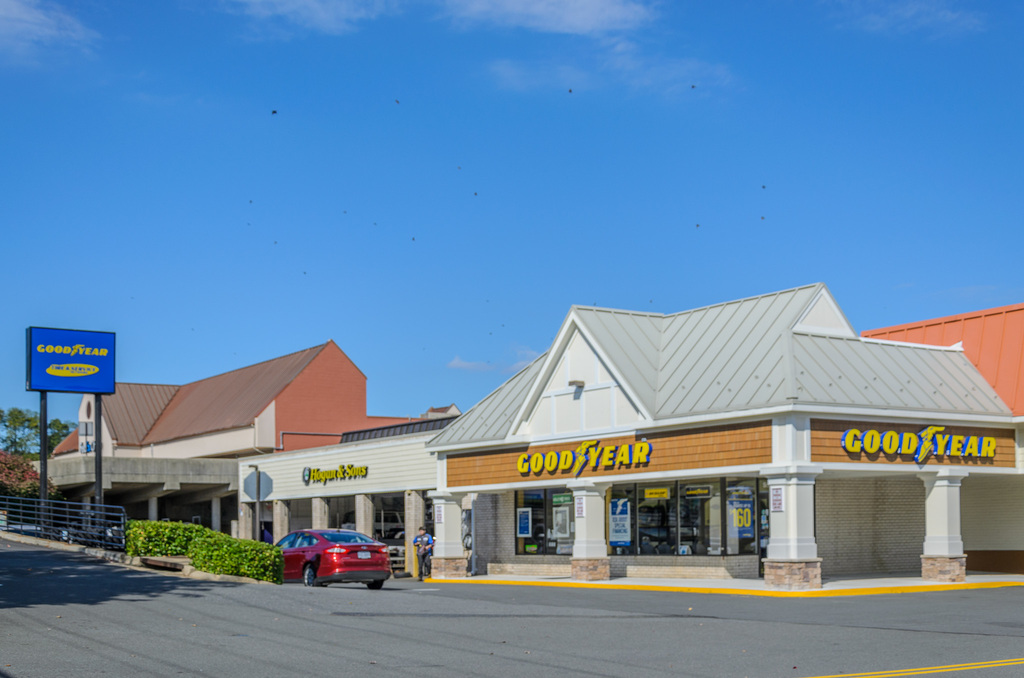 Hogan & Sons Tire & Auto #6002