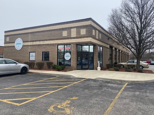 Annie's Auto - Parma Heights