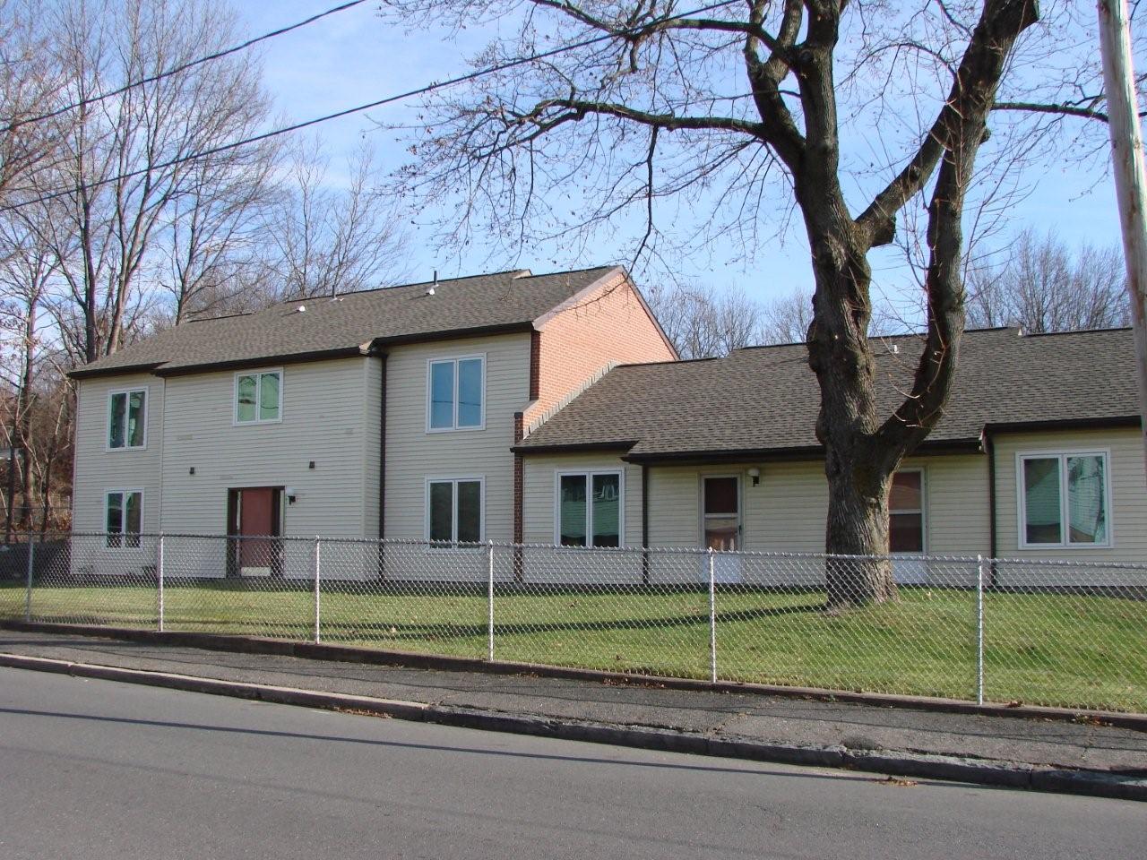 William Kelly Apartments