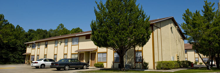 Colonial Village