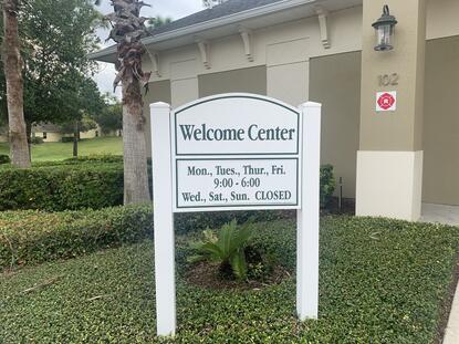 Laurel Villas