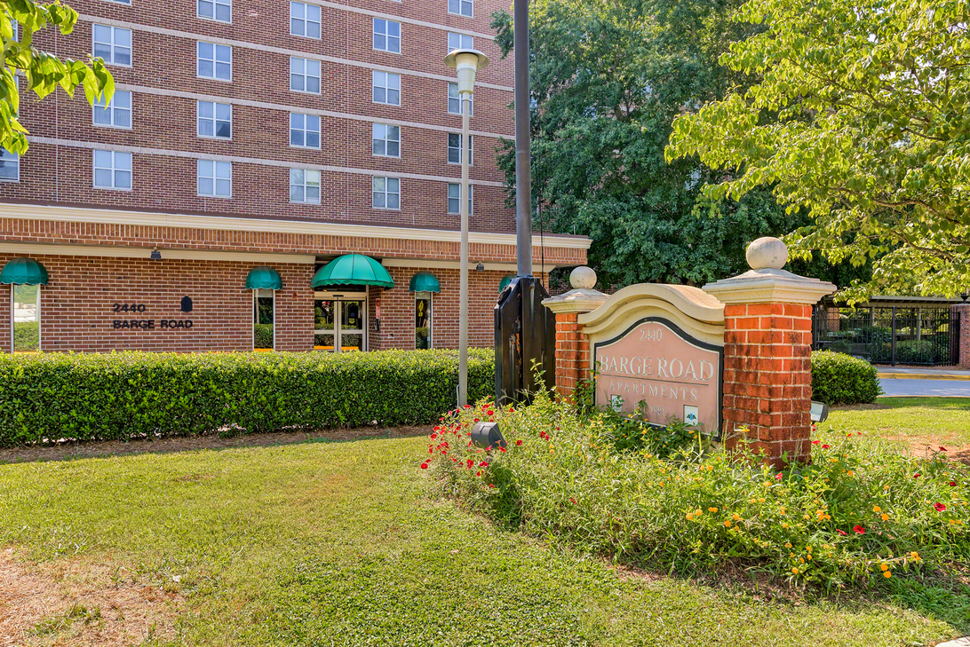 Barge Road Senior High Rise