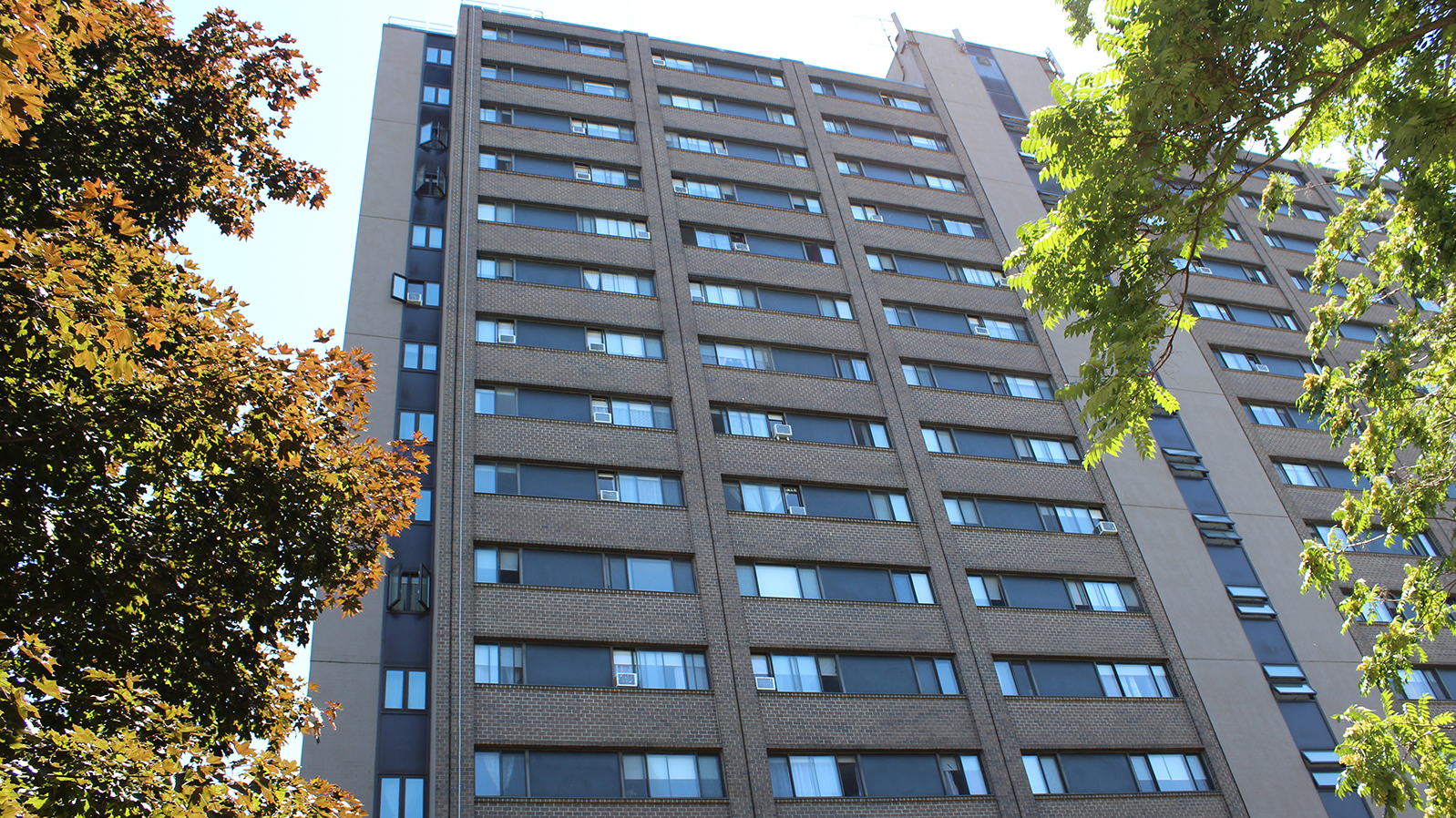 Elm Park Towers Apartments