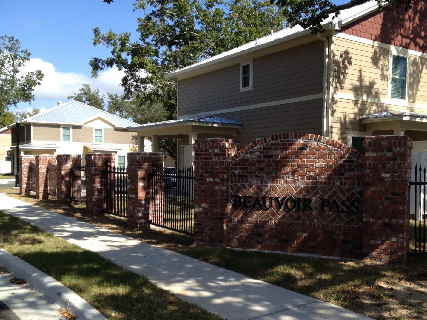 Beauvoir Pass Apartments