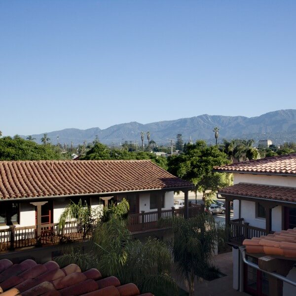 El Carrillo Apartments
