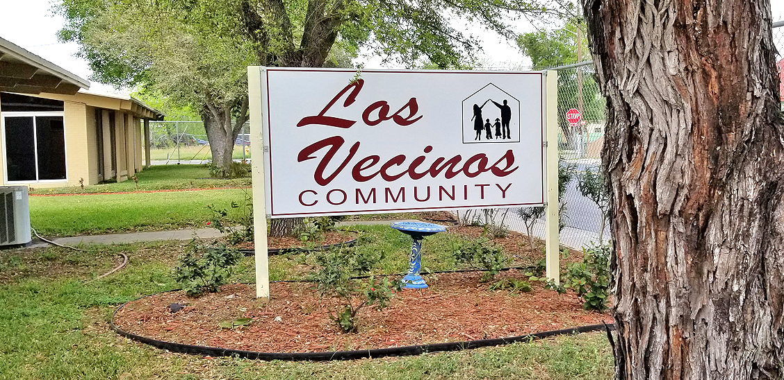 Los Vecinos Community